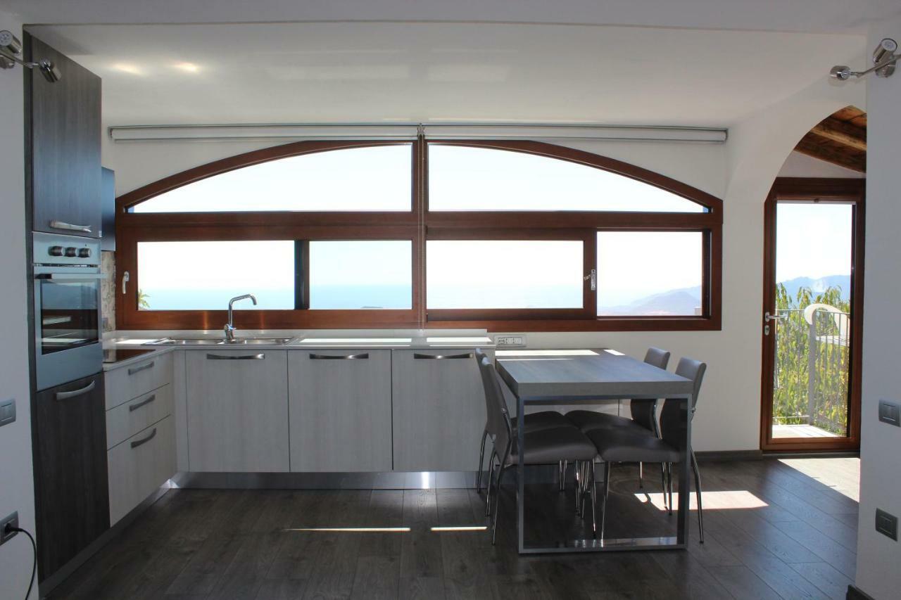 Vista Mare Apartment Lanusei Bagian luar foto